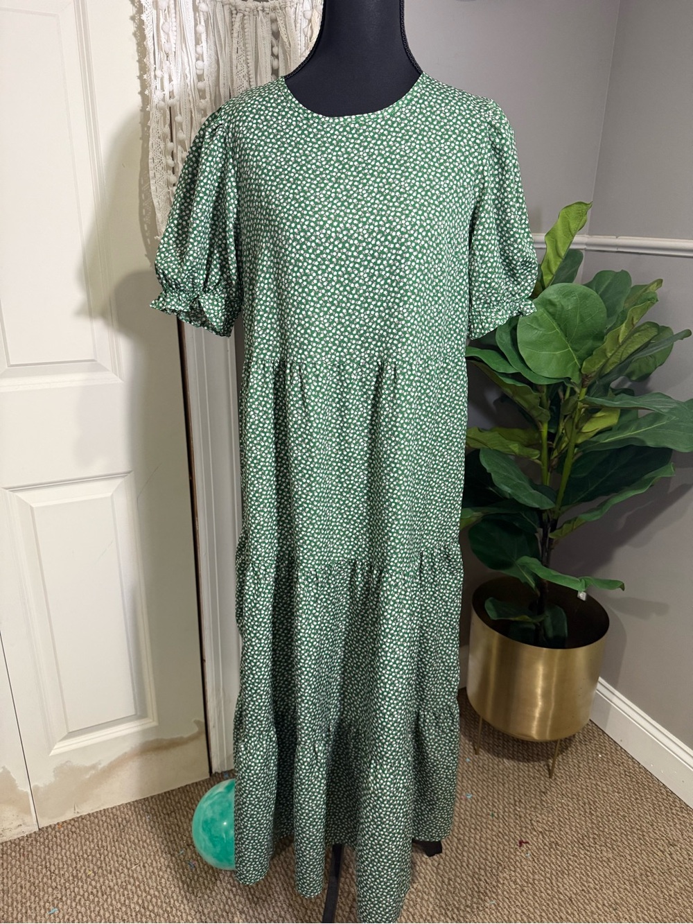 Prettygarden Green Floral Tiered Maxi Dress with Puff Sleeves size small